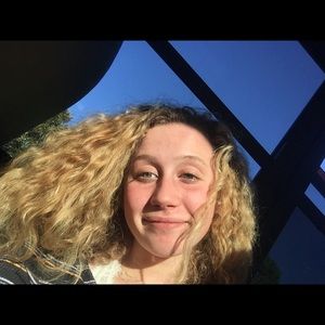 Meet your Posher, Laney